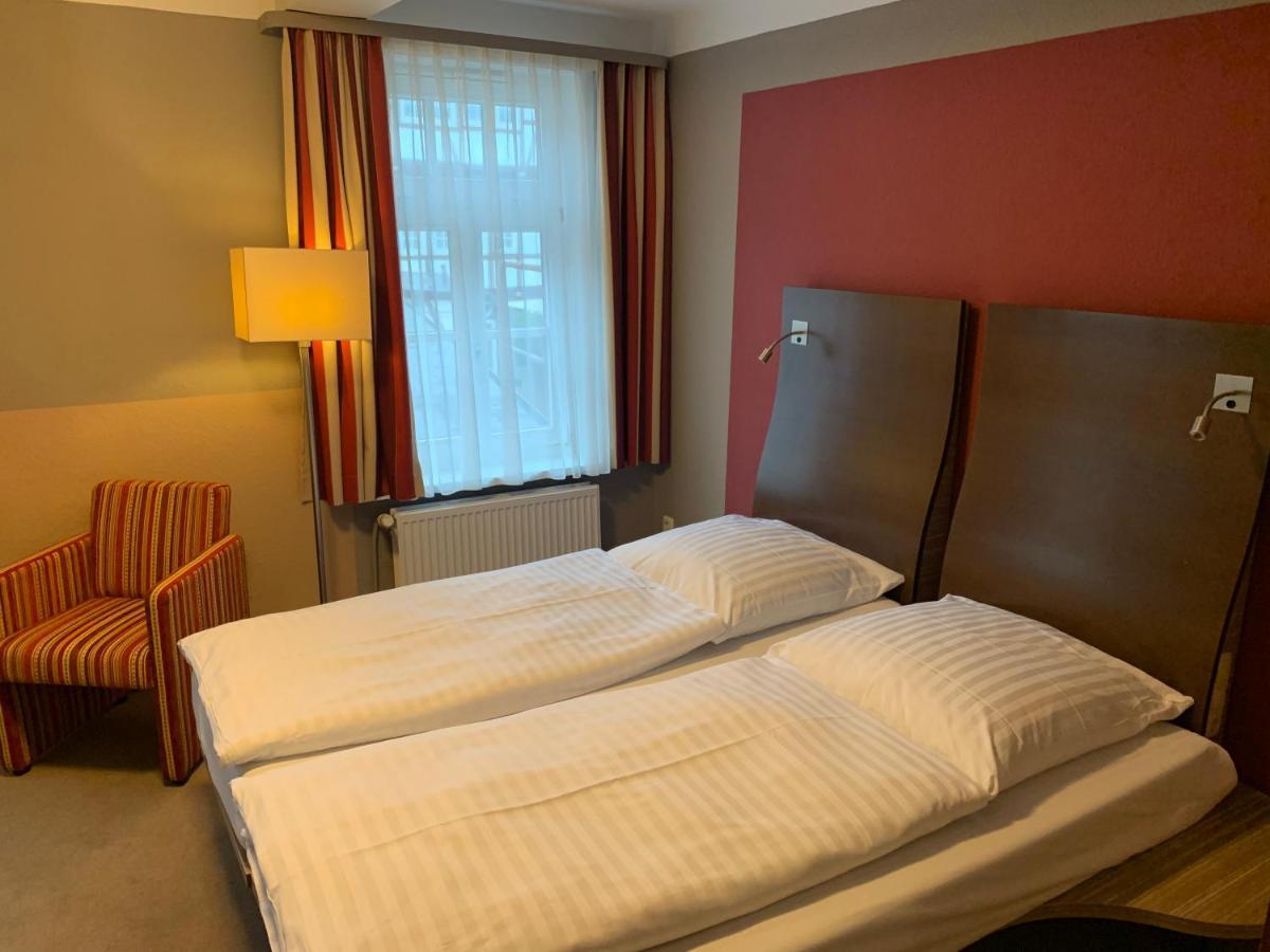Hotel Goldene Krone Гослар Екстериор снимка