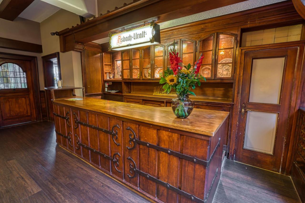 Hotel Goldene Krone Гослар Екстериор снимка