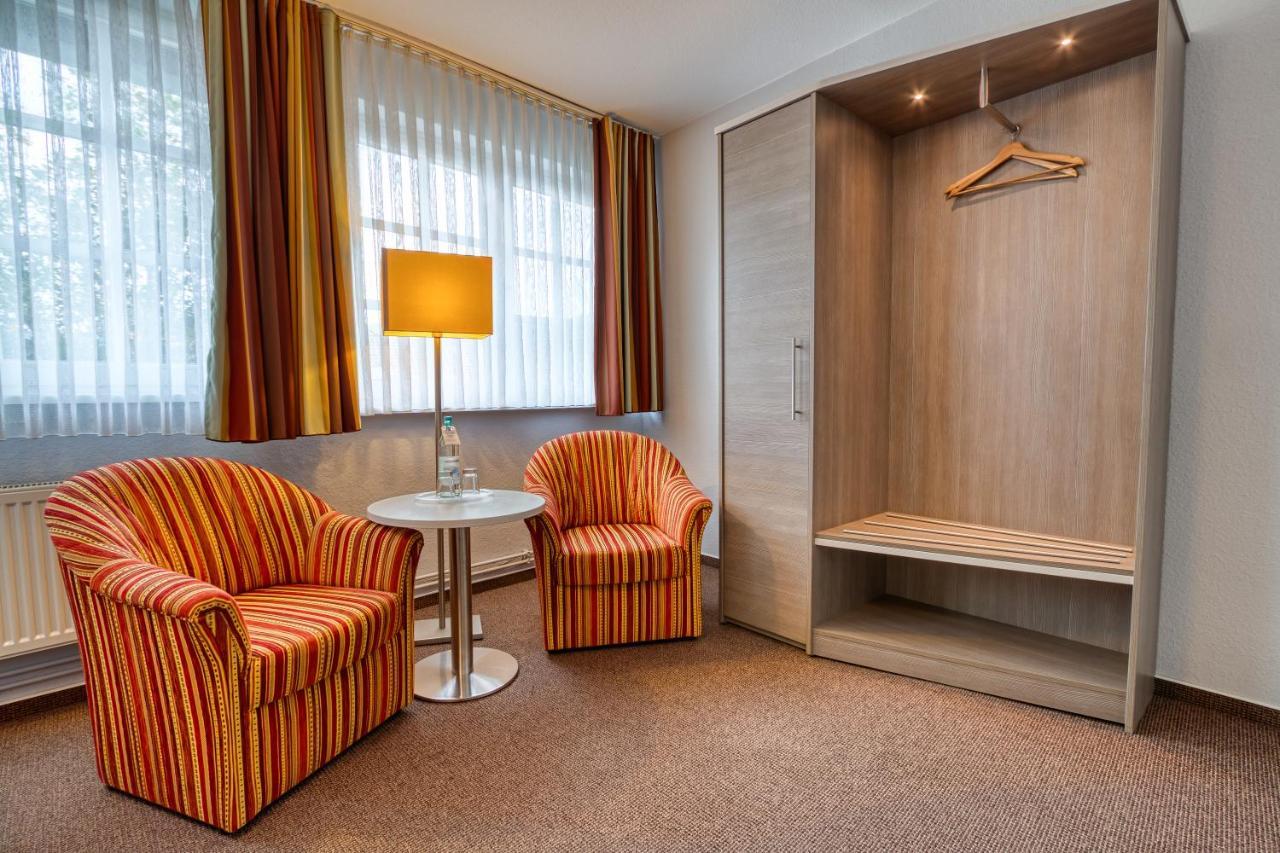 Hotel Goldene Krone Гослар Екстериор снимка